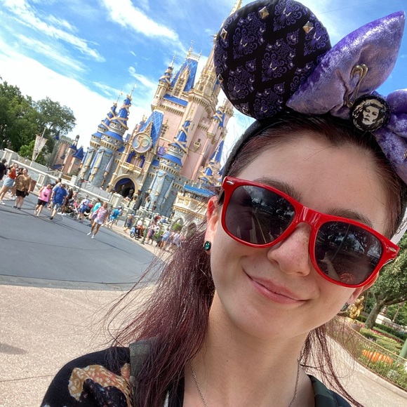 Meet your Posher, Valeri - Picture 3 of 14